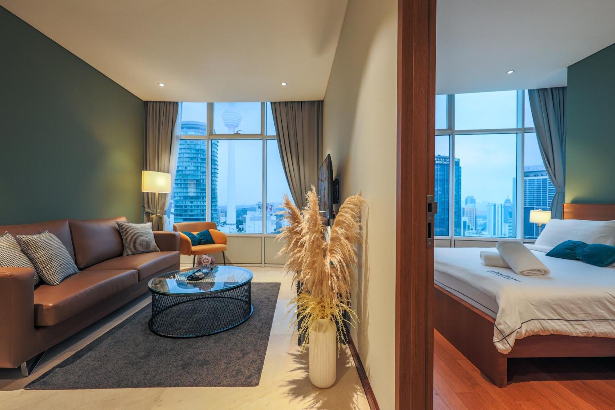 Calm Sojourn, Sky Suites Klcc Kuala Lumpur Exterior foto